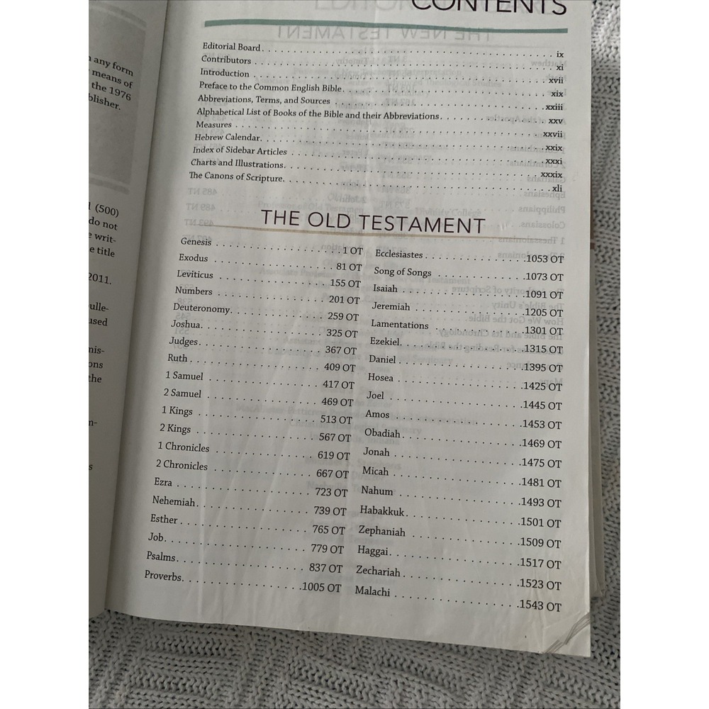 The CEB Study Bible Common English 2013 Hardcover First Edition - Picture 9 of 9